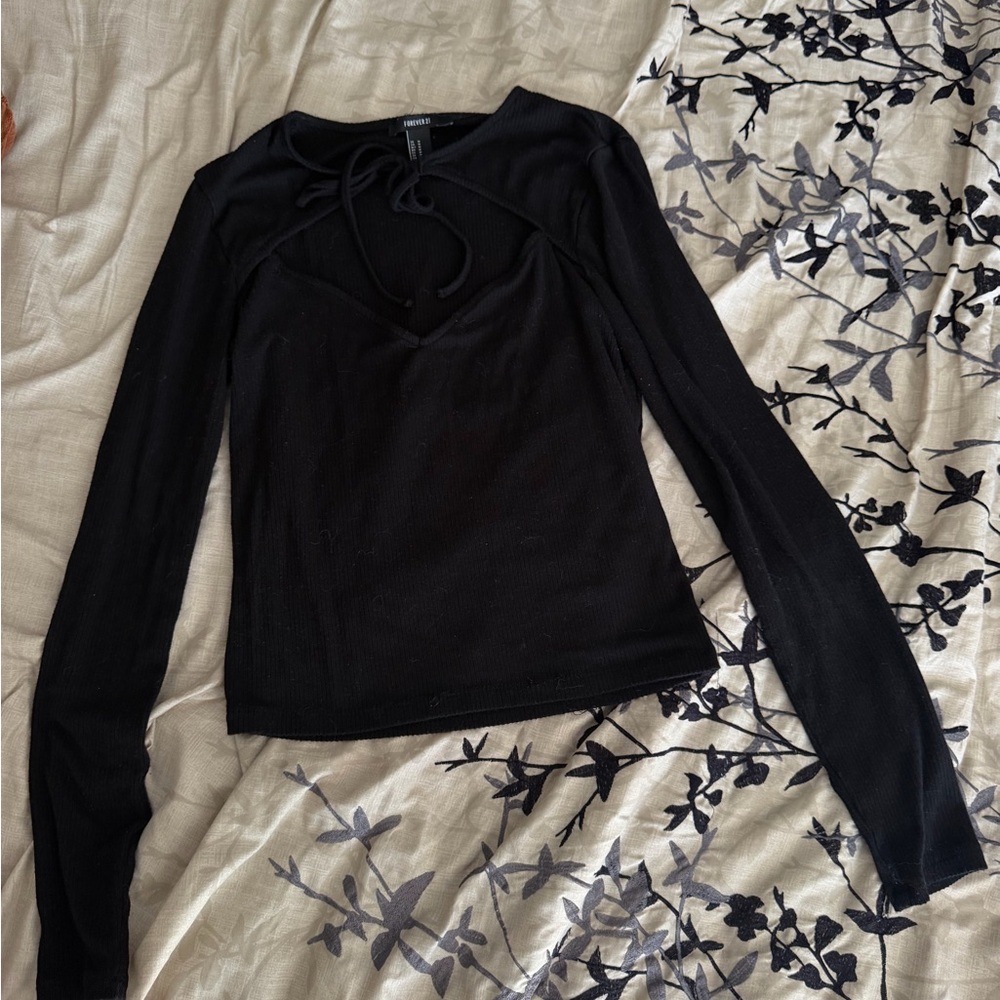 Forever 21 Black Ribbed Long-Sleeve Tie-Neck Top
